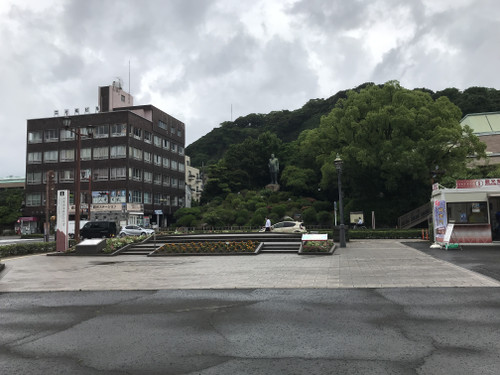 0c495f2f26194c44854d3d150f3ec157